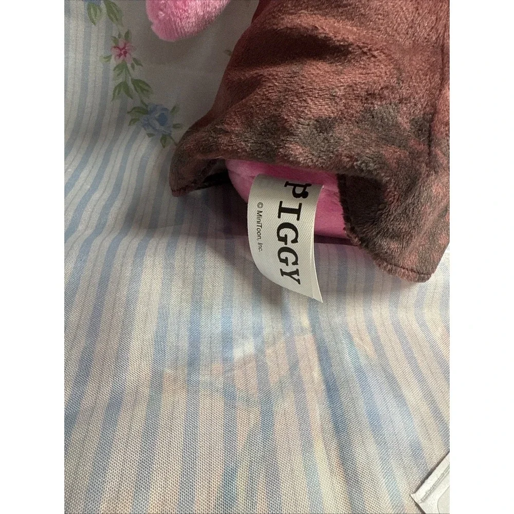 Piggy Plush 9